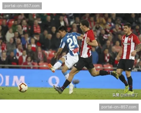 战术复盘：赫罗纳1-0塞维利亚，制胜球源于前场三人组协同压迫造失误。